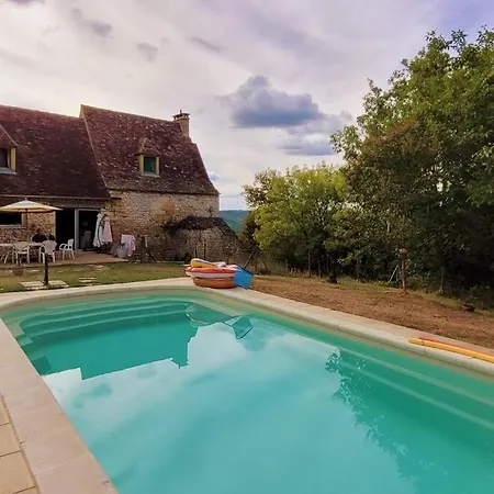 Hotel Maison Perigourdine Avec Vue Et Piscine Chauffee 3*